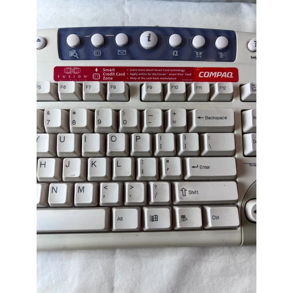 Compaq KUS0060 Multimedia Keyboard with Smart Card Terminal PS2 Vintage Beige
